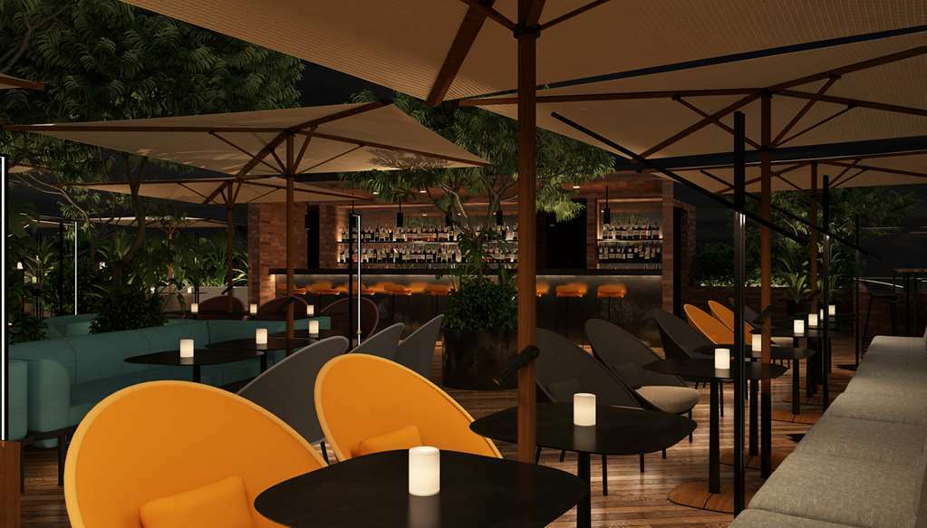 מלון Golden Tulip Design טביליסי מסעדה תמונה